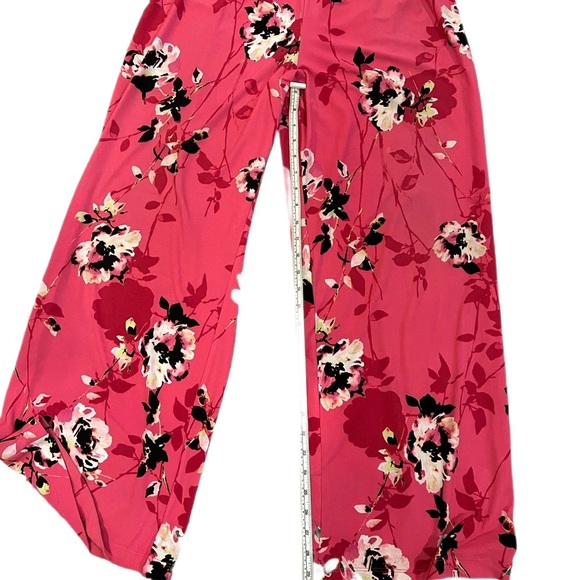 💖 BAR III Pink Floral High Waisted Wide Leg Pants 💖
Size: Medium (M - Picture 4 of 8
